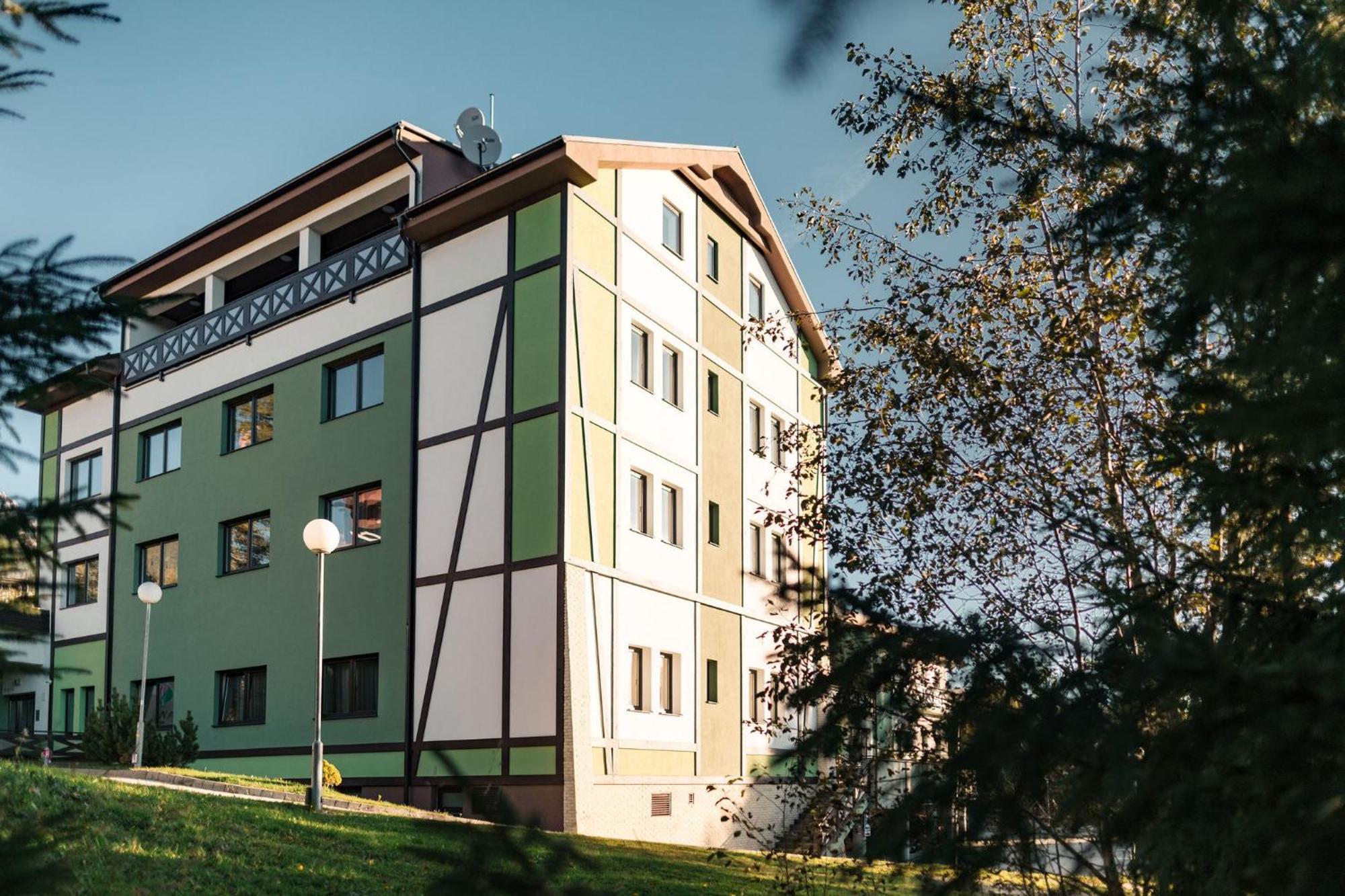 Apartmanovy Dom Familia Smokovec Vysoké Tatry Εξωτερικό φωτογραφία